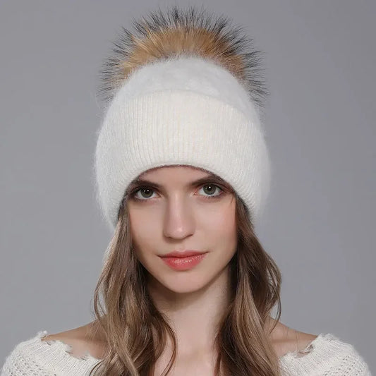 Cozy Pomp Knit Beanie