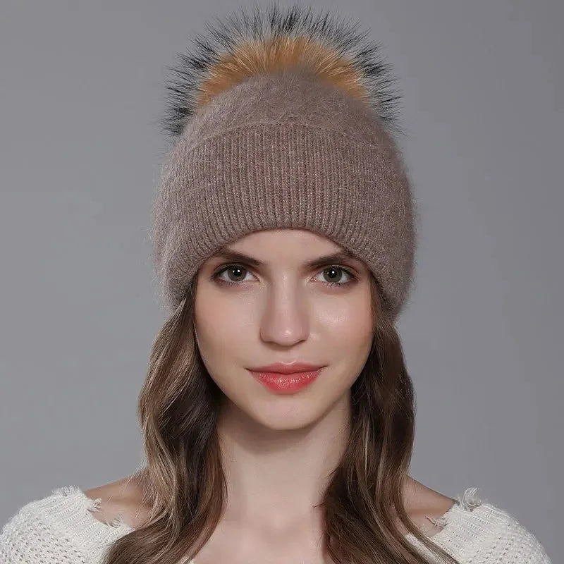 Cozy Pomp Knit Beanie