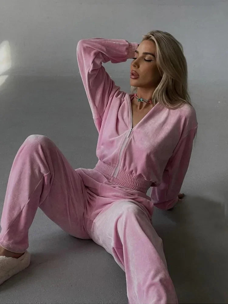 Veluxe Lounge Velour