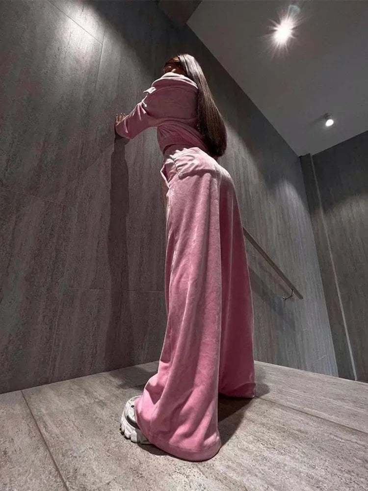 Veluxe Lounge Velour