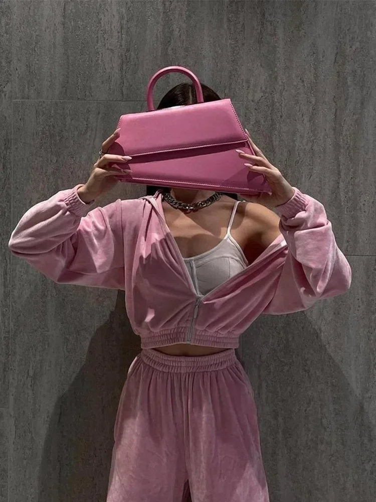 Veluxe Lounge Velour