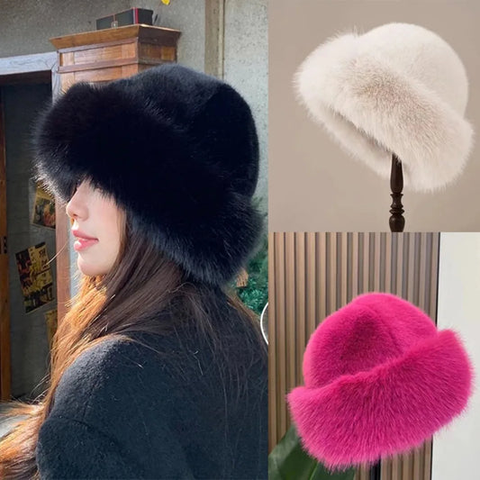 Fur Charm Winter Hut