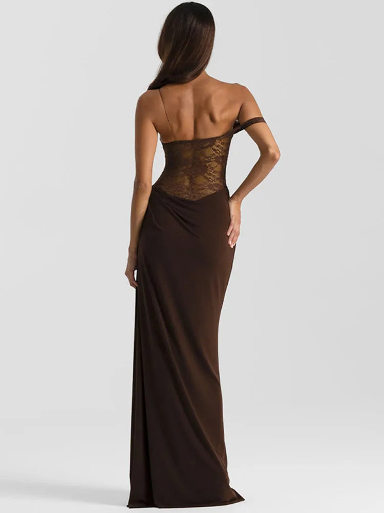 Warenbar Mocha Muse Kleid Model Foto 3